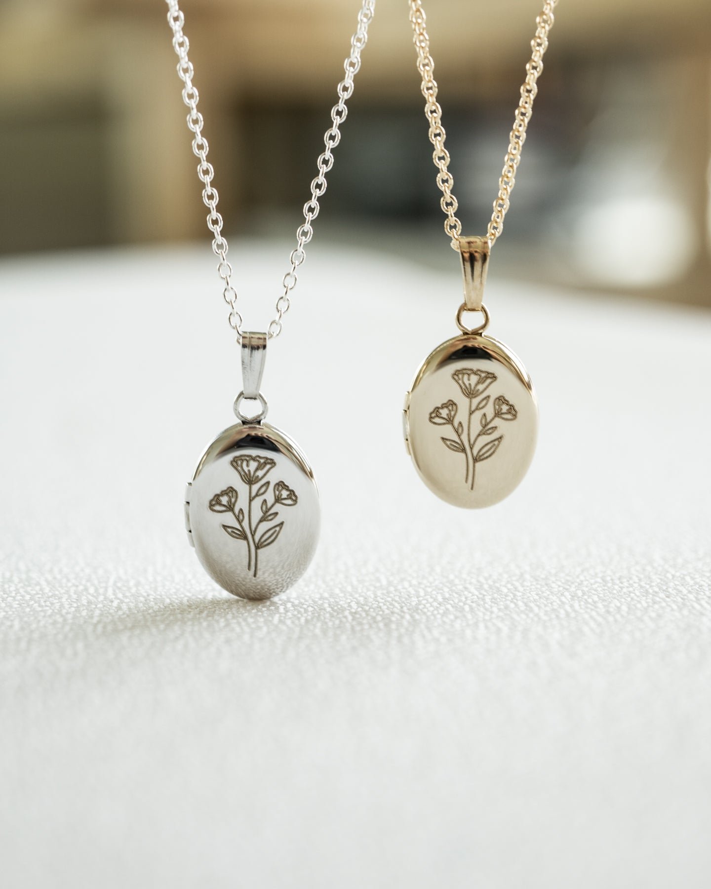 Wildflower Oval Locket – Kindred Row