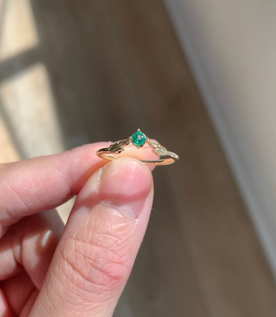 Chevron Leaf Ring, Emerald