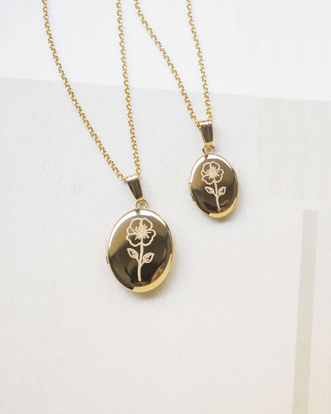 Reversible online Oval Legacy Locket