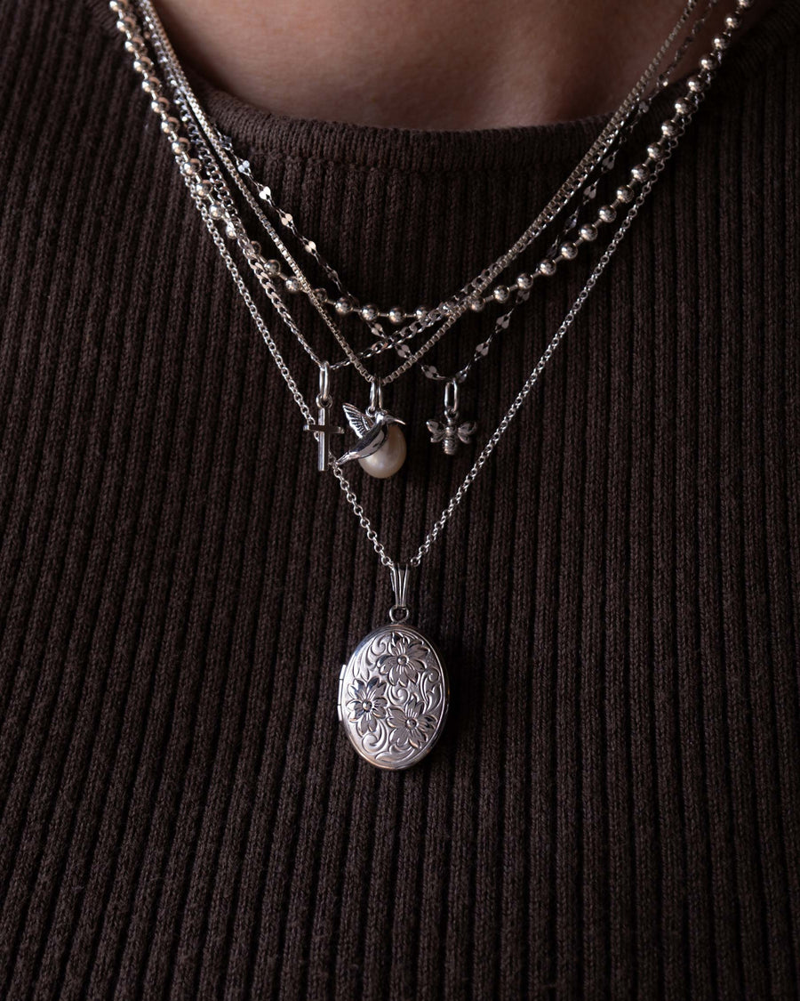 Petals Bloom Oval Locket Charm