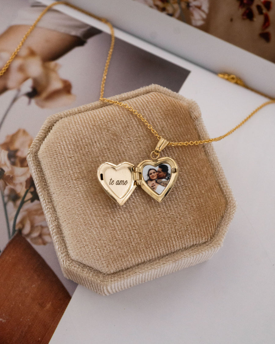 Engravable Heart Locket Gold Filled / Mini / Engraving