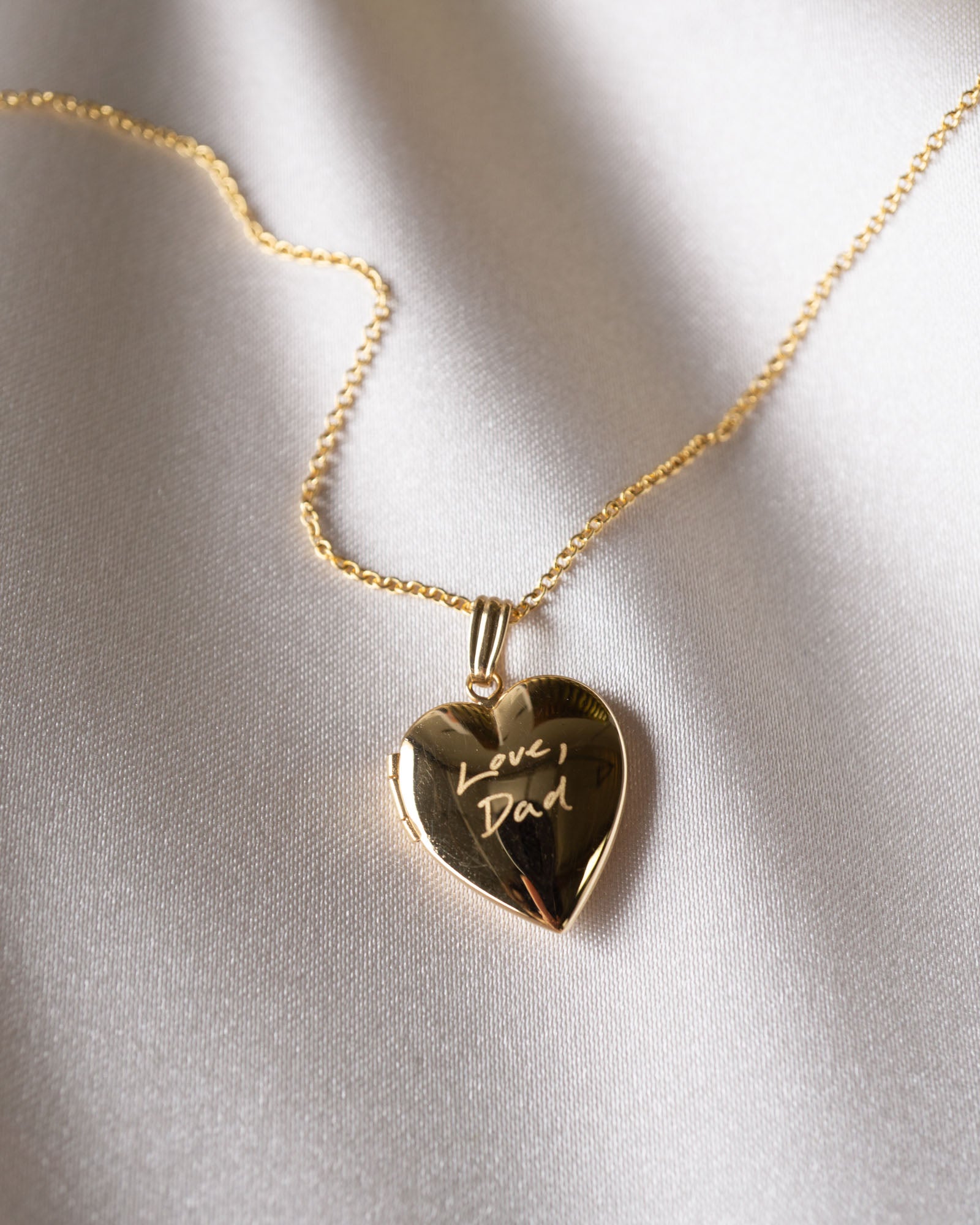 Custom Handwriting Heart Locket – Kindred Row