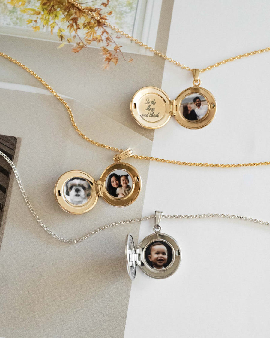Guardian Angel Wings Round Locket