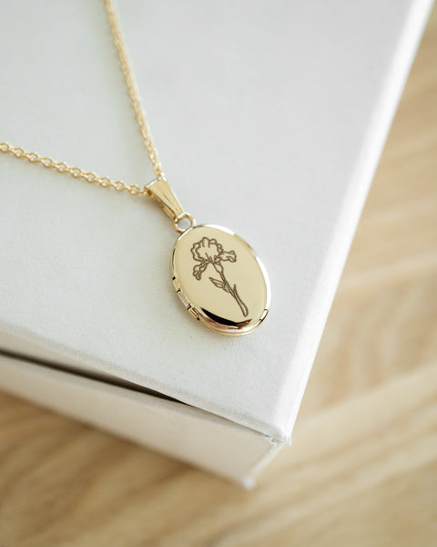 Iris Oval Locket – Kindred Row