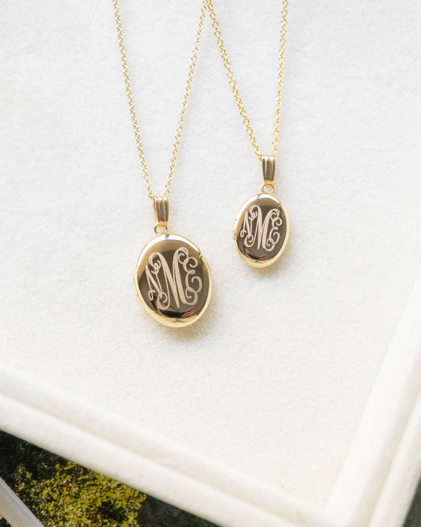 Monogram Oval Locket – Kindred Row